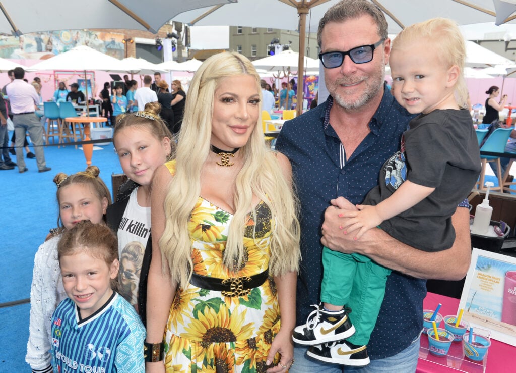 1683904306 441 Tori Spelling and Family FLEE Home After Months of Mystery